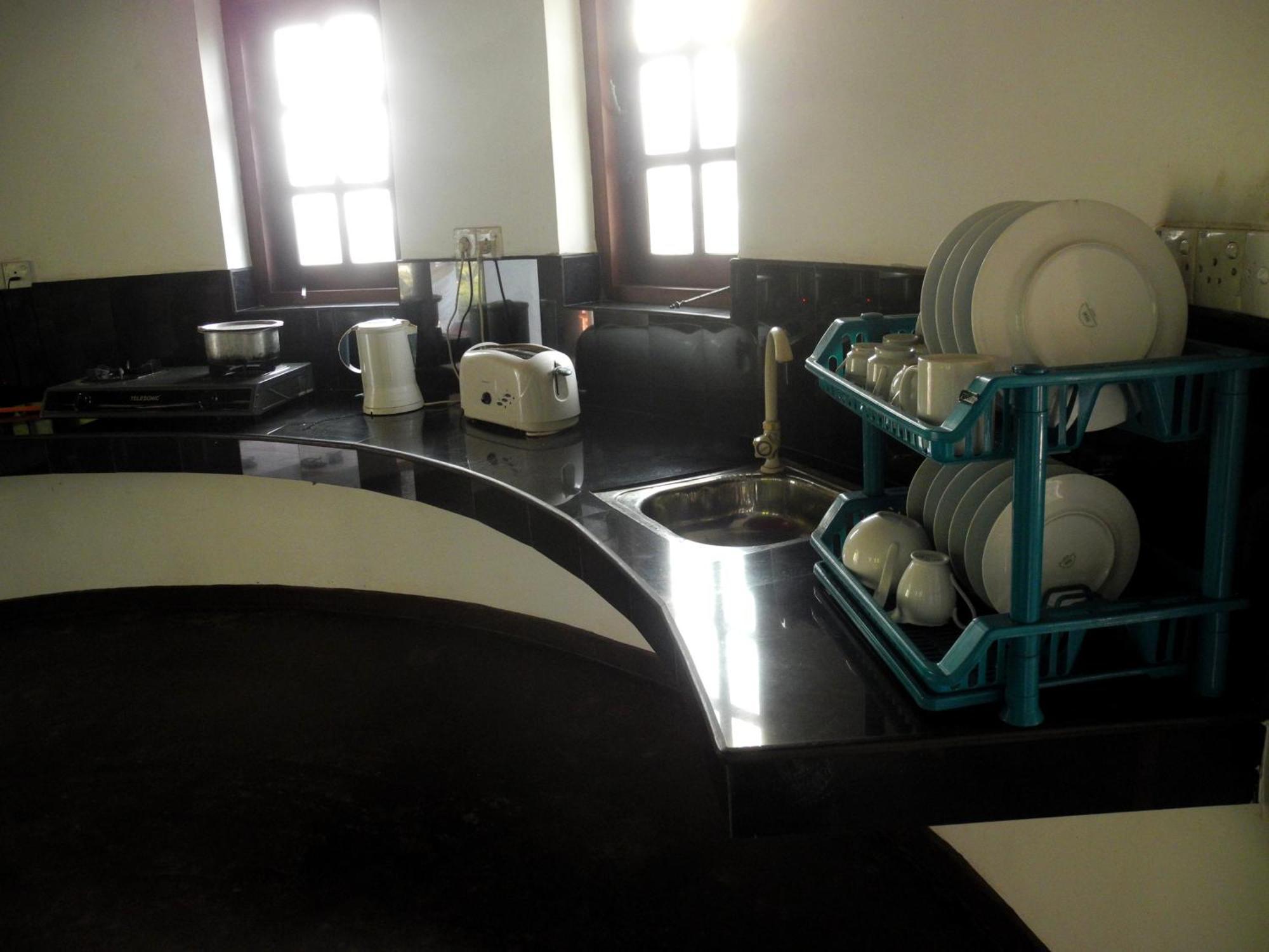 Top Of The Hill Guesthouse Велігама Екстер'єр фото