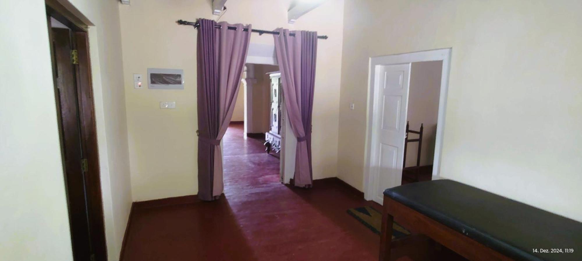 Top Of The Hill Guesthouse Велігама Екстер'єр фото